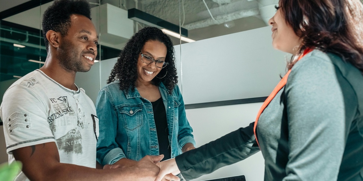 Desenvolvimento Profissional: Passo a Passo para Construir uma Carreira Sólida e Empregável